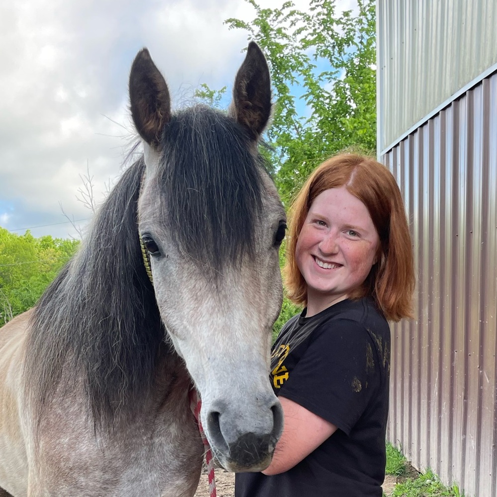 Meet your Posher, Katelyn